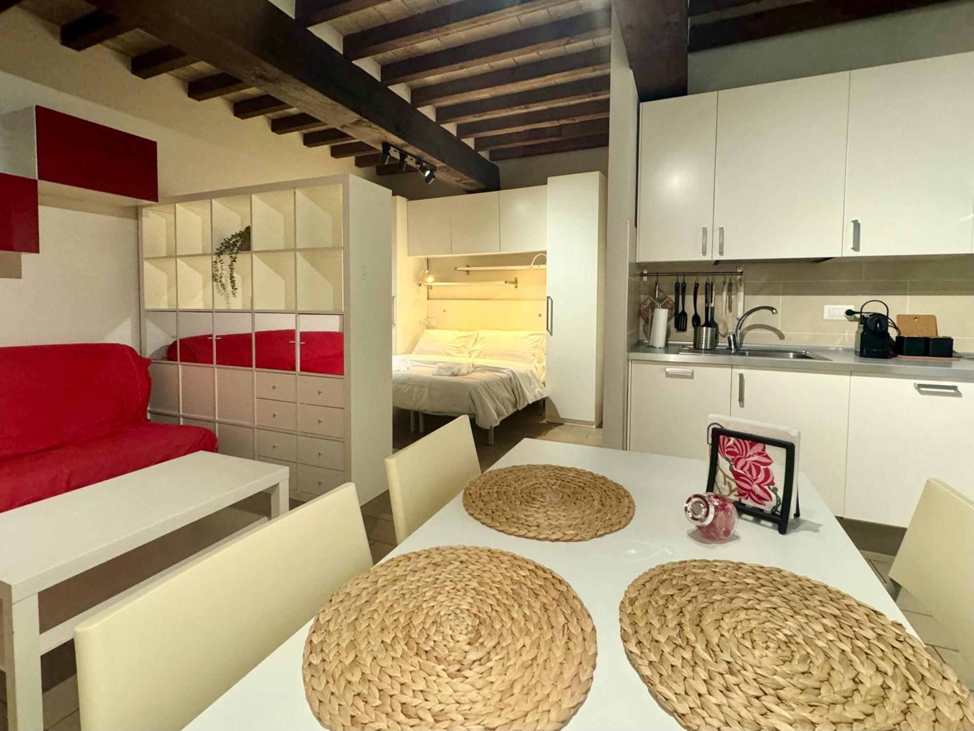 Niki O. Apartments Parma Ngoại thất bức ảnh