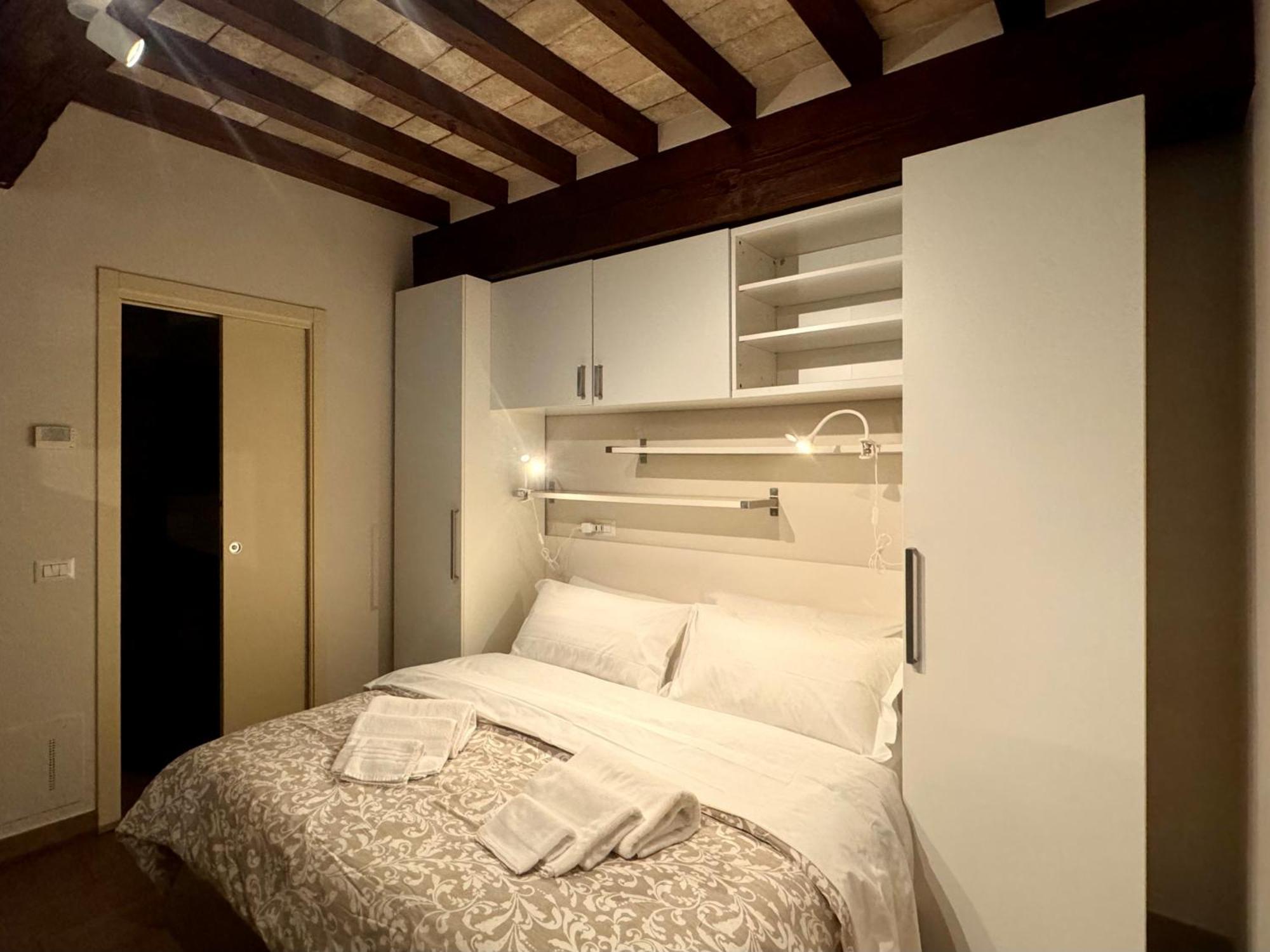 Niki O. Apartments Parma Ngoại thất bức ảnh